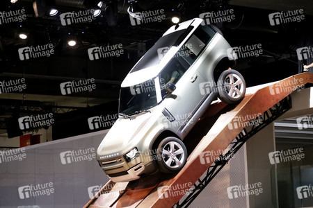 Weltpremiere des Land Rover Defender in Frankfurt