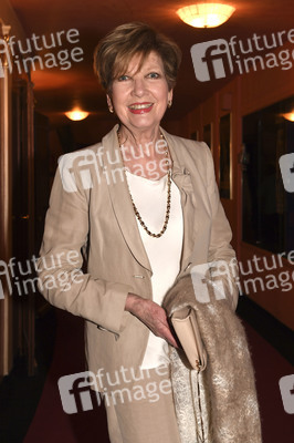 Theaterpremiere 'Monsieur Claude und seine Töchter' in München