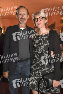 Theaterpremiere 'Monsieur Claude und seine Töchter' in München