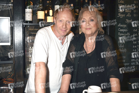 Serienpremiere 'Prost Mortem - Die letzte Runde' in München