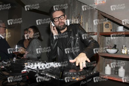 'Henry Likes Pizza' Event in Hamburg