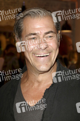 'Henry Likes Pizza' Event in Hamburg