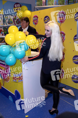 Zuru Bunch O Balloons Präsentation mit Daniela Katzenberger in Köln