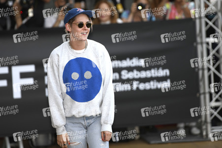 Ankunft von Kristen Stewart auf dem San Sebastian Film Festival 2019