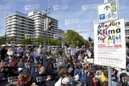 'Fridays for Future' Klimastreik in Darmstadt
