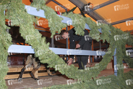 Wiesn Anstich auf dem Oktoberfest 2019 im Schottenhamel Festzelt in München