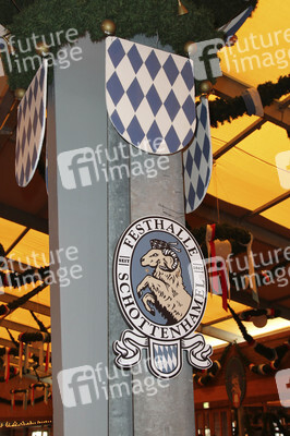 Wiesn Anstich auf dem Oktoberfest 2019 im Schottenhamel Festzelt in München