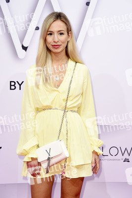 Glow - The Beauty Convention by dm in Berlin