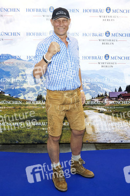 Offizieller Wiesn Anstich 2019 im Hofbräu Berlin