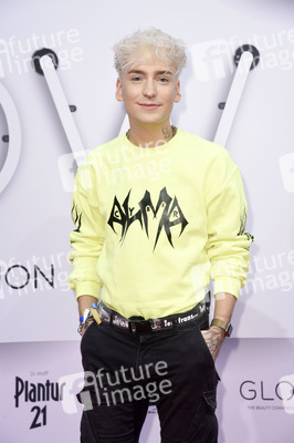 Glow - The Beauty Convention by dm in Berlin