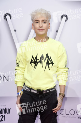 Glow - The Beauty Convention by dm in Berlin