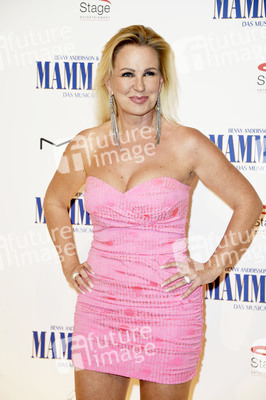 Musicalpremiere 'Mamma Mia!' in Berlin