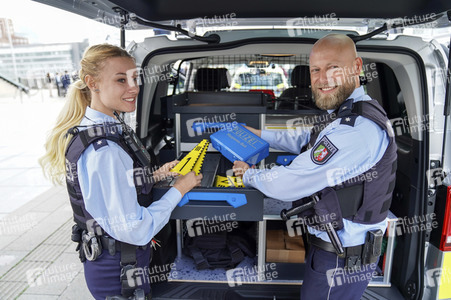 Vorstellung der neuen Streifenwagen der Polizei NRW in Düsseldorf