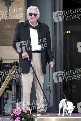 Ankunft von Donald Sutherland auf dem San Sebastian International Film Festival 2019