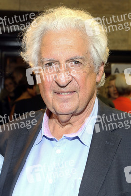 Premiere der Spielzeit 2019/2020 des Hansa Theater in Hamburg