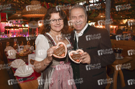 Fernsehen mit Herz Wiesn-Treff auf dem Oktoberfest 2019 in München