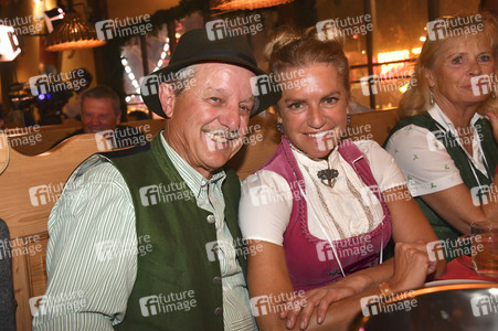 Fernsehen mit Herz Wiesn-Treff auf dem Oktoberfest 2019 in München