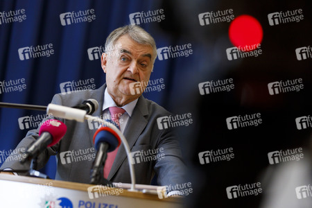 Vorstellung der Body-Cams für Polizisten in Köln