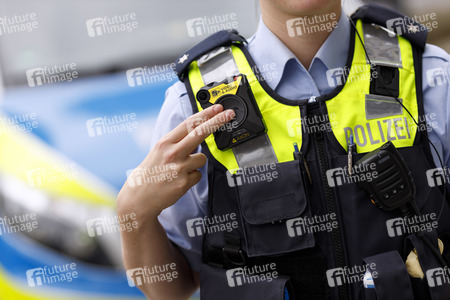 Vorstellung der Body-Cams für Polizisten in Köln