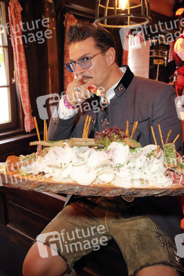 Wiesn Charity Lunch auf dem Oktoberfest 2019 in München