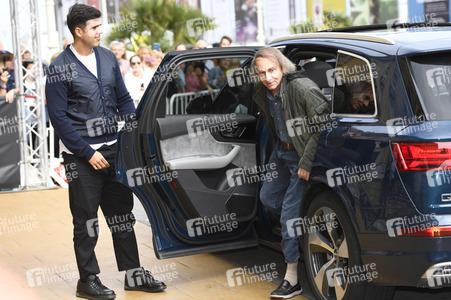 Ankunft von Michel Houellebecq auf dem San Sebastian International Film Festival 2019