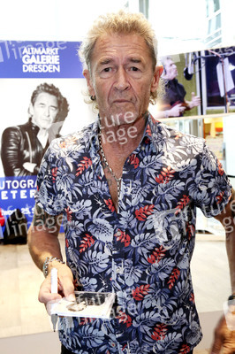 Autogrammstunde mit Peter Maffay in Dresden