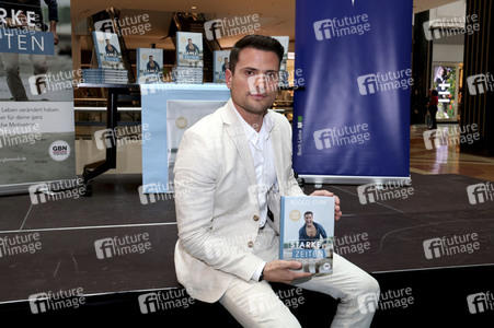 Buchpräsentation mit Rocco Stark in Berlin