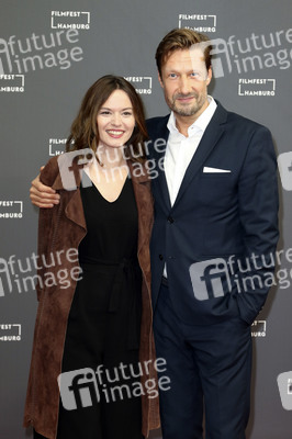 Festivaleröffnung mit Filmpremiere 'Die schönste Zeit unseres Lebens', Filmfest Hamburg 2019