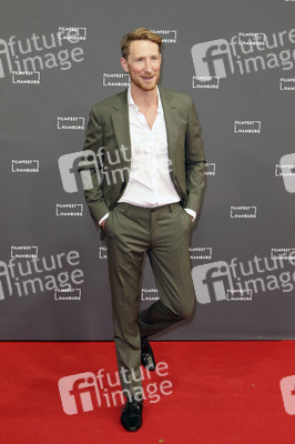 Festivaleröffnung mit Filmpremiere 'Die schönste Zeit unseres Lebens', Filmfest Hamburg 2019