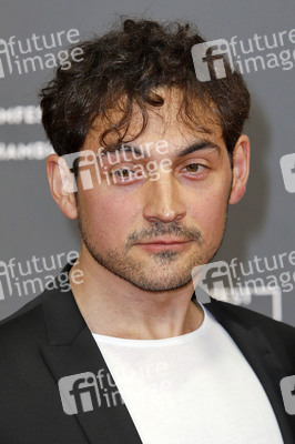 Festivaleröffnung mit Filmpremiere 'Die schönste Zeit unseres Lebens', Filmfest Hamburg 2019