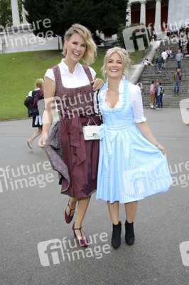 Madl Wiesn auf dem Oktoberfest 2019 in München
