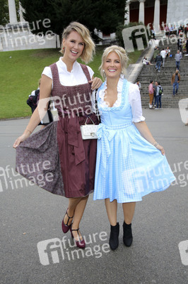 Madl Wiesn auf dem Oktoberfest 2019 in München