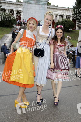 Madl Wiesn auf dem Oktoberfest 2019 in München