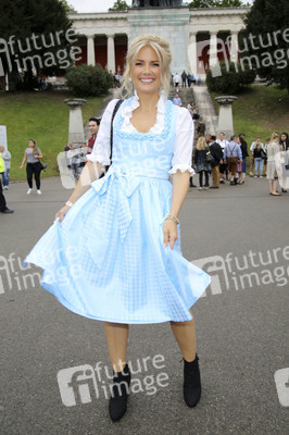 Madl Wiesn auf dem Oktoberfest 2019 in München
