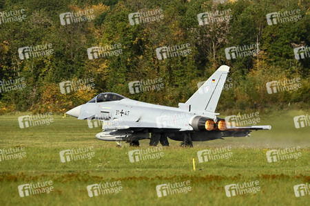 Bundesverteidigungsministerin Annegret Kramp-Karrenbauer in Nörvenich