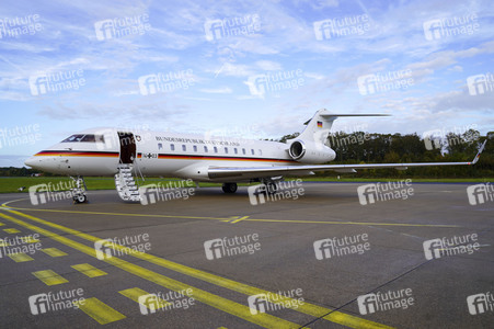 Bundesverteidigungsministerin Annegret Kramp-Karrenbauer in Nörvenich