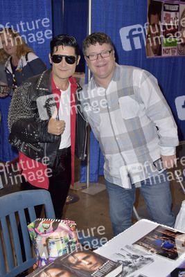 NostalgiaCon '80s Pop Culture Convention in Anaheim