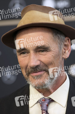 Filmpremiere 'Warten auf die Barbaren', Zurich Film Festival 2019