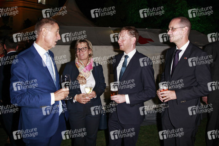 Empfang anlässlich 30 Jahre Botschaftsflüchtlinge in Prag und Tag der Deutschen Einheit