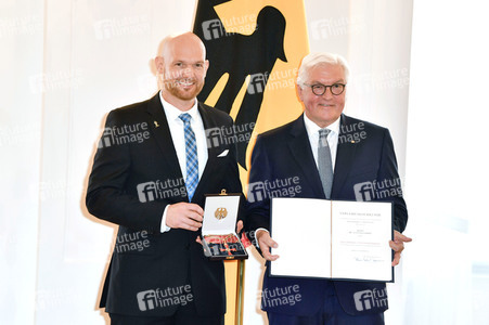 Ordensverleihung zum Tag der Deutschen Einheit in Berlin