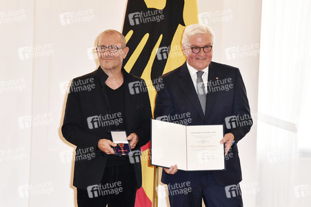 Ordensverleihung zum Tag der Deutschen Einheit in Berlin