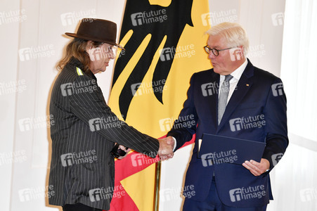 Ordensverleihung zum Tag der Deutschen Einheit in Berlin