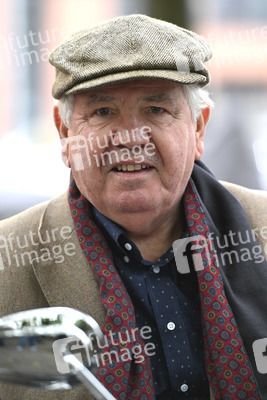 Fototermin 'Opa wird verkauft' in Köln