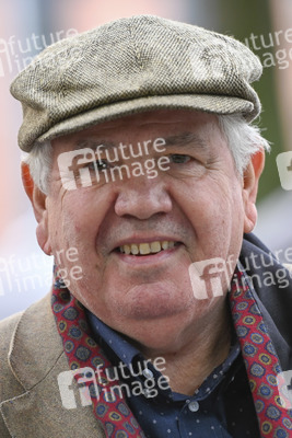 Fototermin 'Opa wird verkauft' in Köln