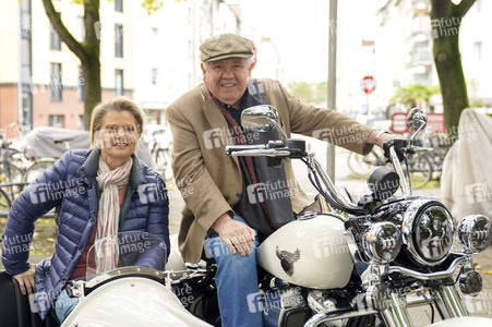 Fototermin 'Opa wird verkauft' in Köln