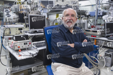 Pressetermin mit Nobelpreisträger Michel Mayor in Torrejón de Ardoz