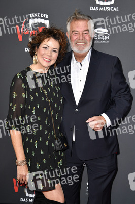 Musicalpremiere 'Tanz der Vampire' in Oberhausen