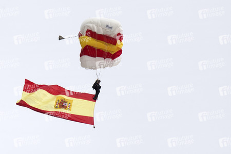 Militärparade zum spanischen Nationalfeiertag in Madrid