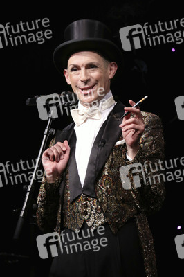 Fototermin mit Tim Fischer in Berlin