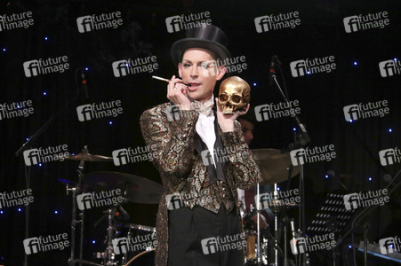 Fototermin mit Tim Fischer in Berlin